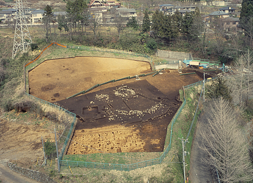 相模原市緑区　はじめ沢下(はじめさわした)遺跡